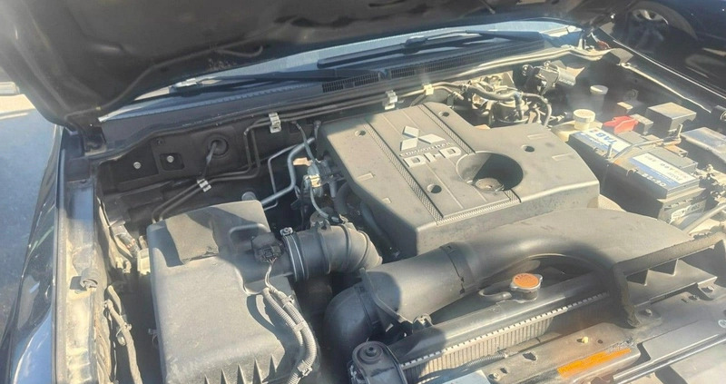 Mitsubishi Pajero cena 49900 przebieg: 170000, rok produkcji 2011 z Karpacz małe 22